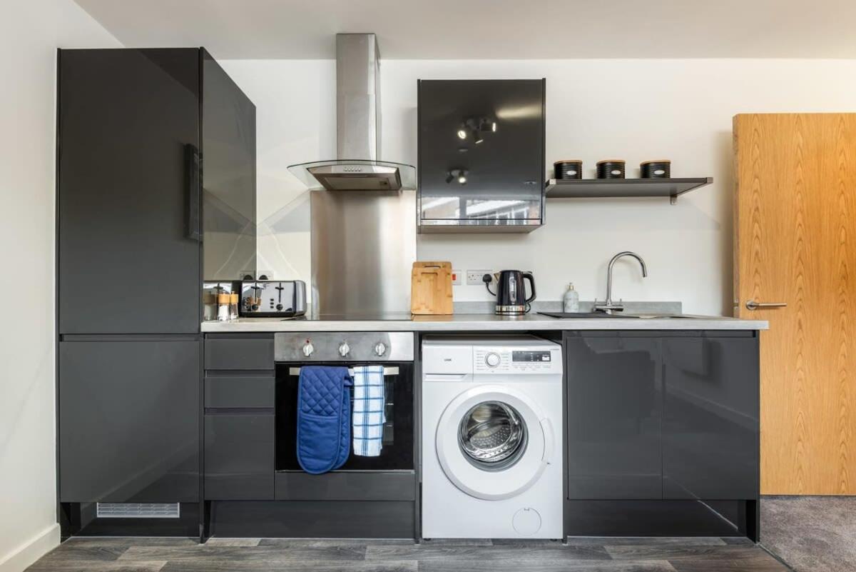 Cosy 1 Bedroom Apartment In Central เชฟฟิลด์ ภายนอก รูปภาพ